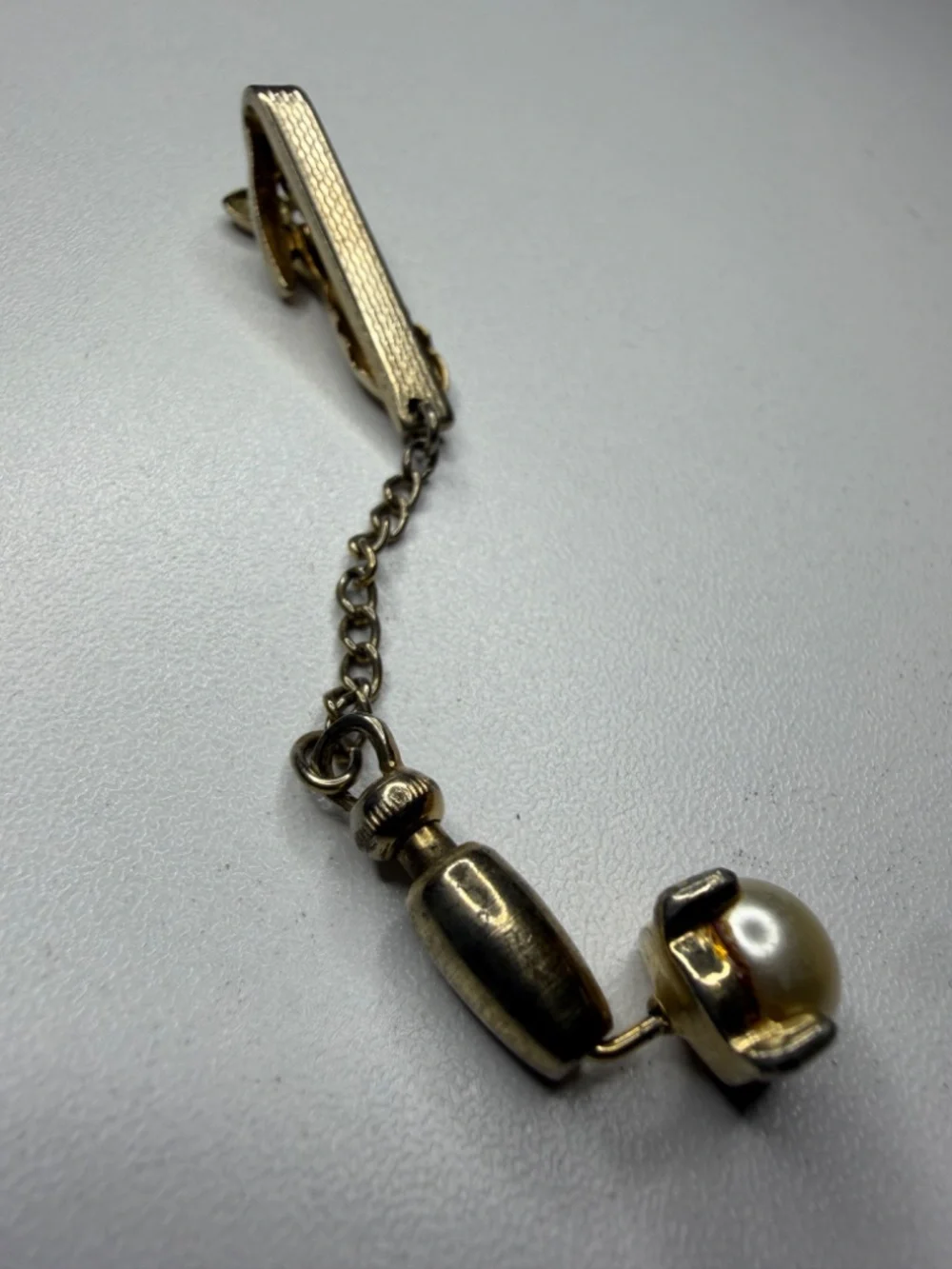 Vintage Gold Tone Hickok USA Tie Clip with Chain & Faux Pearl Drop 3.5